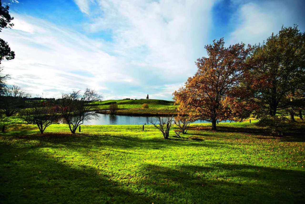 Sutton Forest Eling Forest Winery מראה חיצוני תמונה